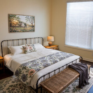 DSC 2504 Bedroom Farmhouse 0