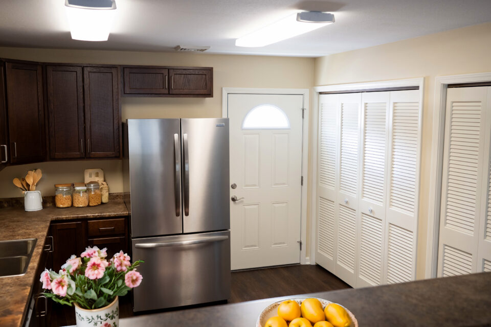 DSC 2470 Kitchen Farmhouse 0